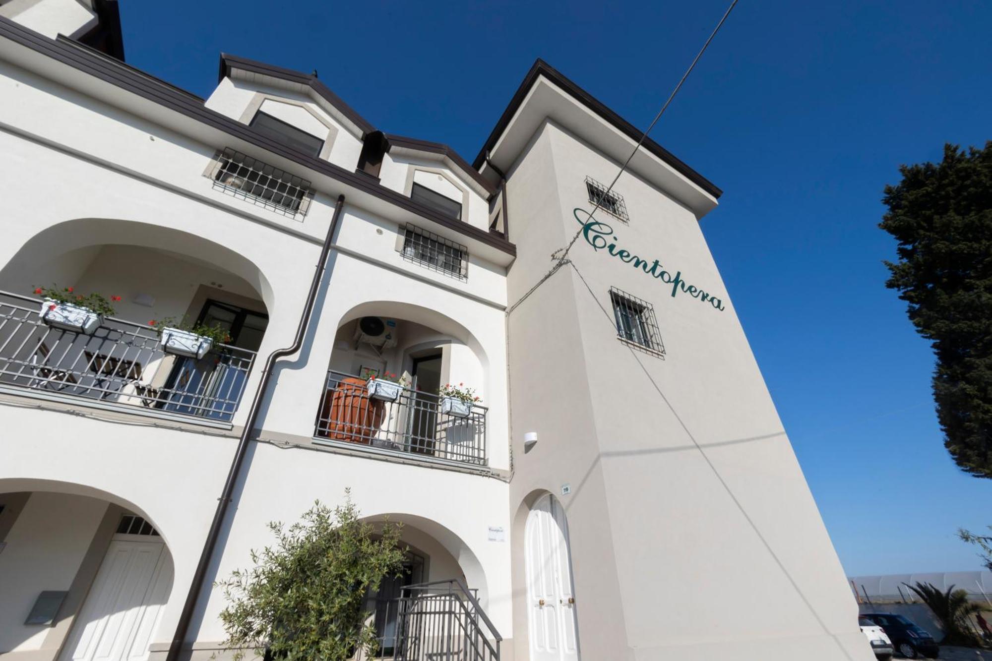 Cientopera Suite Rooms Pontecagnano Dış mekan fotoğraf